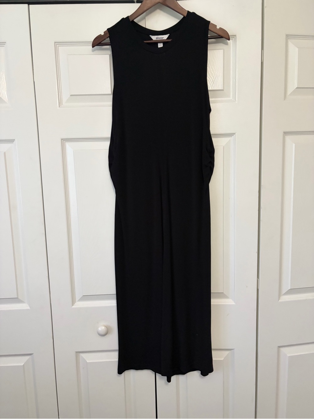 SPANX Black Sleeveless Midi Shift Dress